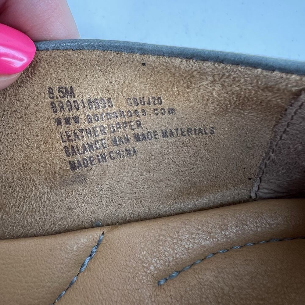 Born Beca Size 8.5 Ballet Flats Gray Leather Comfort Slip On Casual Shoes Dress - Picture 9 of 13